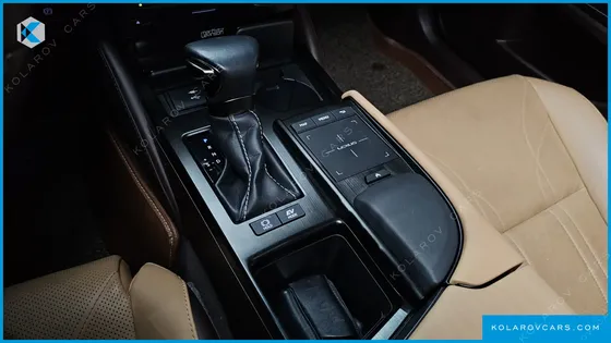 LEXUS ES EXECUTIVE