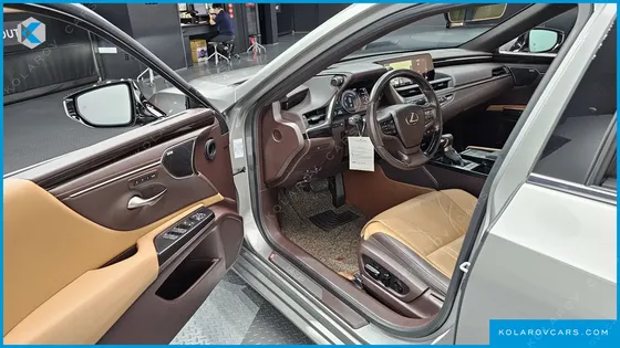 LEXUS ES EXECUTIVE