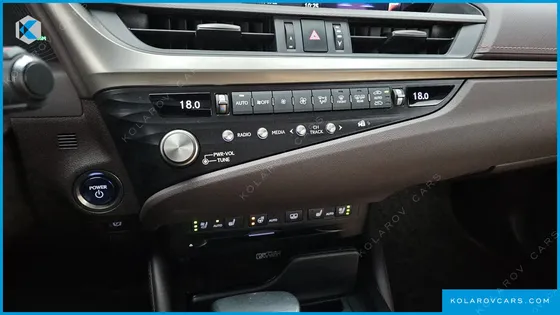 LEXUS ES EXECUTIVE