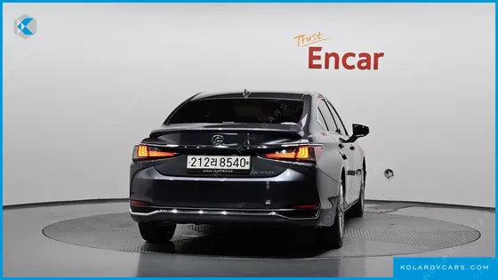 LEXUS ES EXECUTIVE