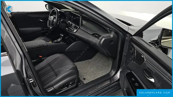 LEXUS ES EXECUTIVE