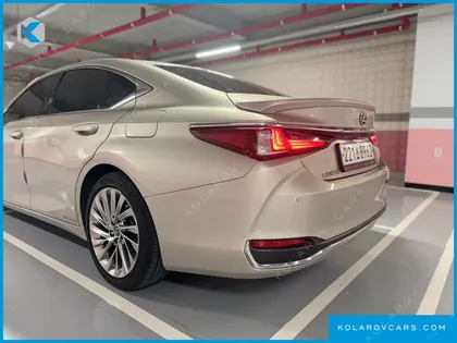 LEXUS ES EXECUTIVE