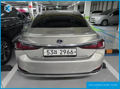 LEXUS ES LUXURY PLUS