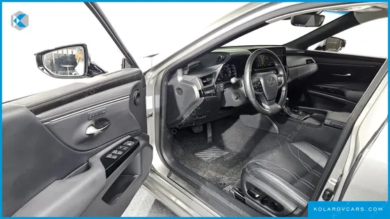LEXUS ES LUXURY PLUS