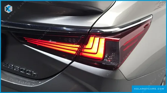 LEXUS ES LUXURY PLUS