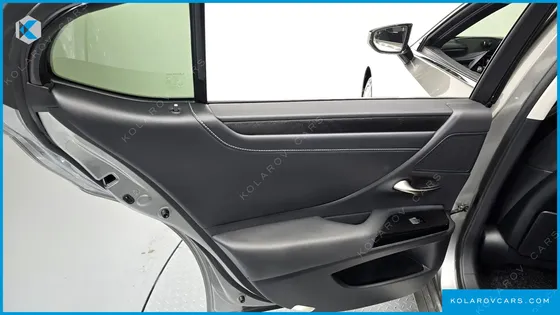 LEXUS ES LUXURY PLUS