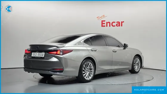 LEXUS ES LIMITED