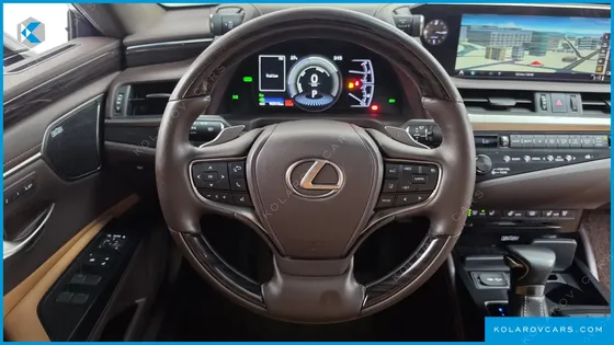 LEXUS ES LIMITED