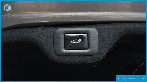 LEXUS ES LIMITED