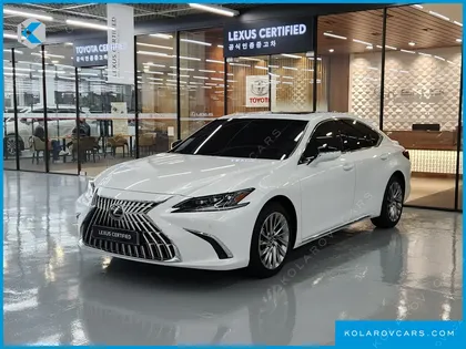 LEXUS ES EXECUTIVE