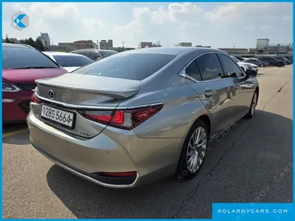 LEXUS ES EXECUTIVE