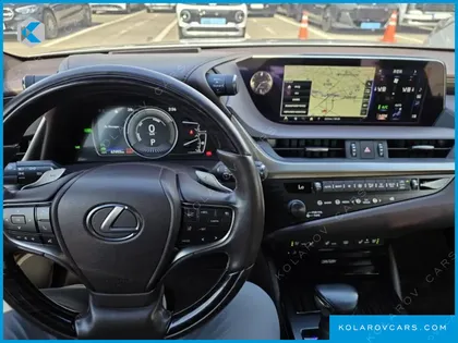 LEXUS ES EXECUTIVE