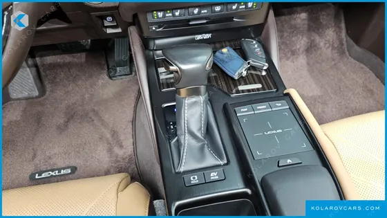 LEXUS ES EXECUTIVE