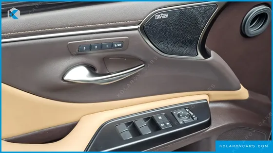 LEXUS ES EXECUTIVE