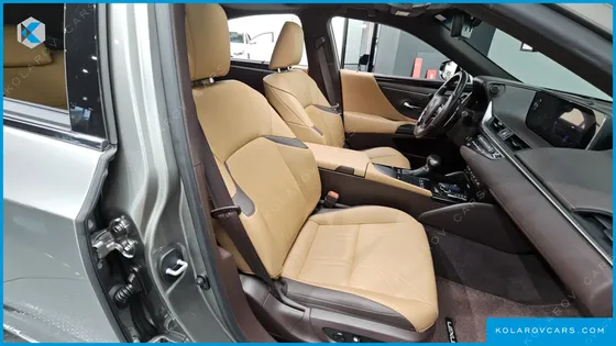 LEXUS ES EXECUTIVE