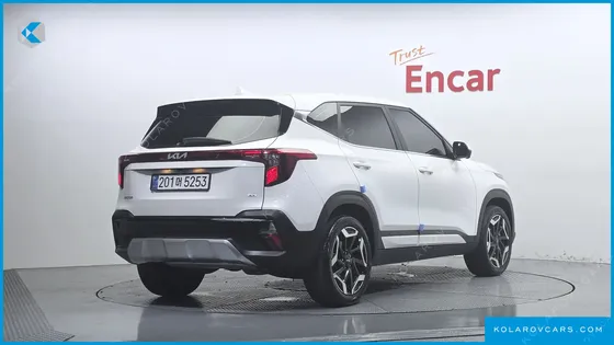 KIA SELTOS GASOLINE 2.0 4WD