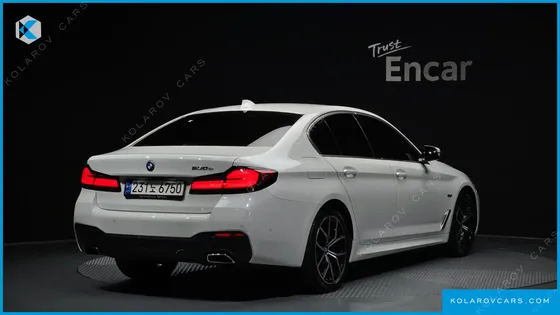 BMW 5 SERIES 530E M SPORT