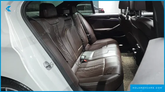 BMW 5 SERIES 530E M SPORT
