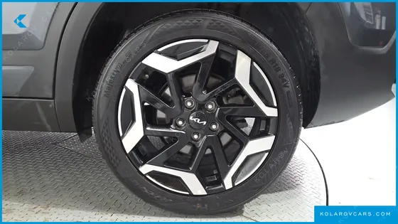 KIA SELTOS GASOLINE 2.0 4WD