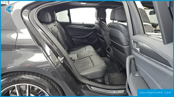 BMW 5 SERIES 523D M SPORT