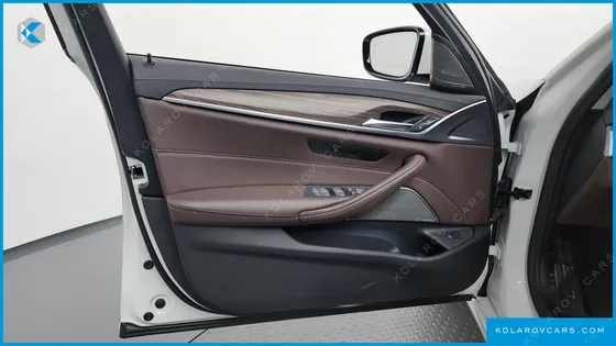 BMW 5 SERIES 530I XDRIVE LUXURY