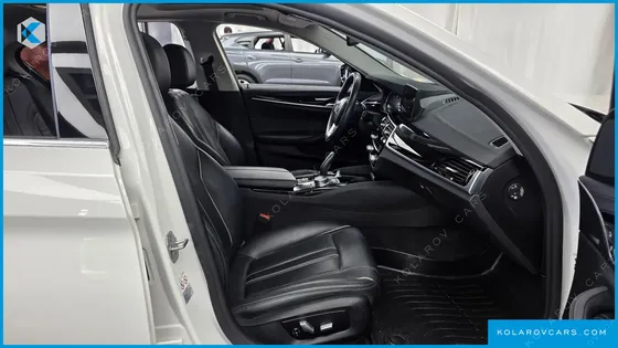 BMW 5 SERIES 520I LUXURY