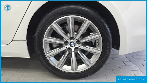 BMW 5 SERIES 520I LUXURY