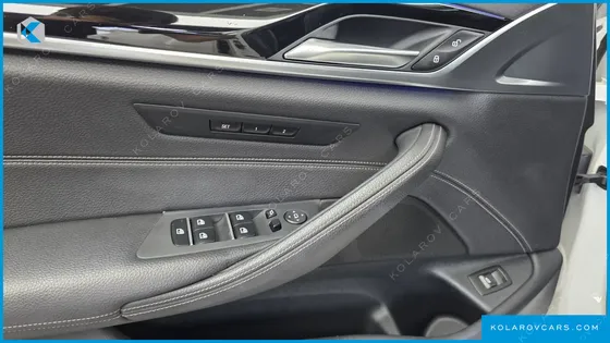 BMW 5 SERIES 520I LUXURY