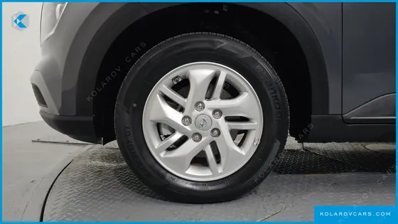 HYUNDAI VENUE 1,6 PREMIUM