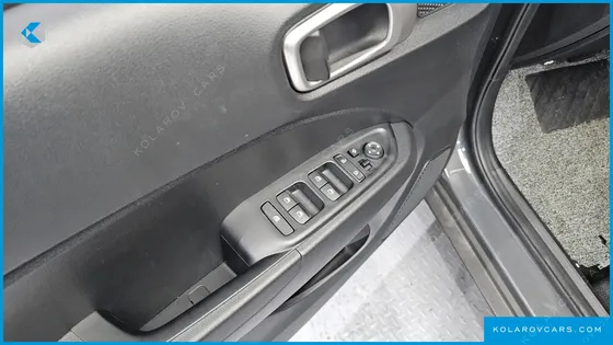 HYUNDAI VENUE 1,6 PREMIUM