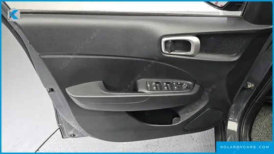 HYUNDAI VENUE 1,6 PREMIUM