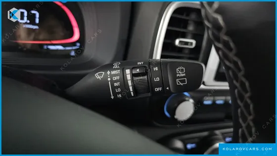HYUNDAI VENUE 1,6 PREMIUM