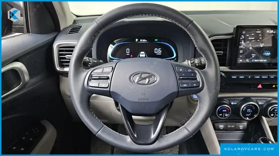 HYUNDAI VENUE 1,6 PREMIUM
