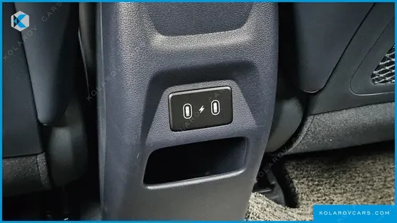 HYUNDAI VENUE 1,6 PREMIUM