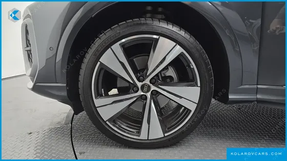 AUDI Q5 40 TFSI QUATTRO S LINE