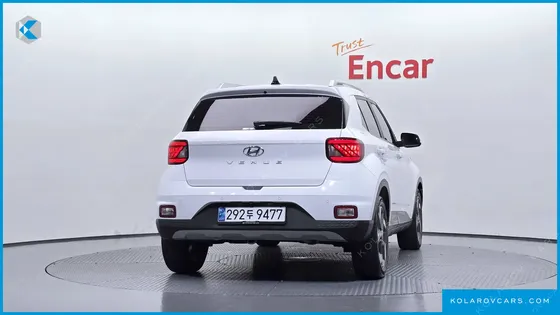 HYUNDAI VENUE 1.6 MODERN