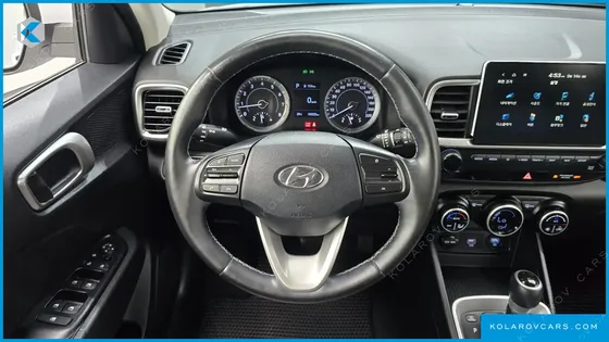 HYUNDAI VENUE 1.6 MODERN