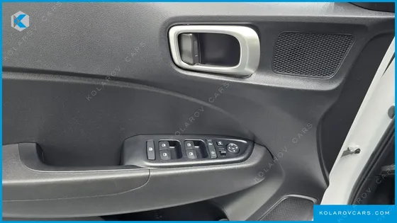 HYUNDAI VENUE 1.6 MODERN