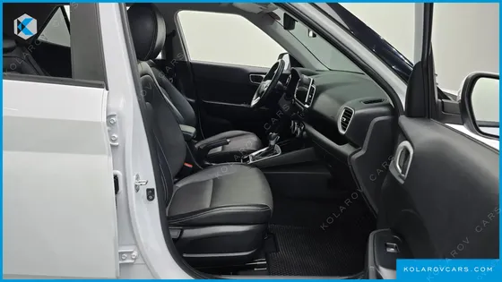 HYUNDAI VENUE 1.6 MODERN