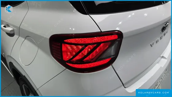 HYUNDAI VENUE 1.6 MODERN
