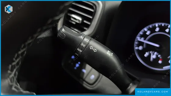 HYUNDAI VENUE 1.6 MODERN