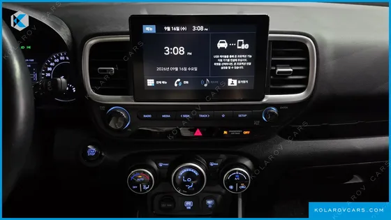 HYUNDAI VENUE 1.6 MODERN