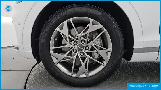 GENESIS GV70 2.5T GASOLINE 2WD