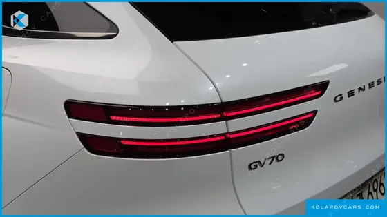 GENESIS GV70 2.5T GASOLINE 2WD