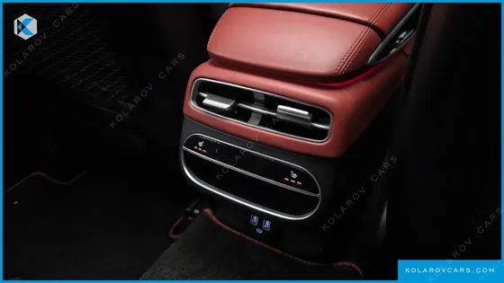 GENESIS GV70 2.5T GASOLINE 2WD