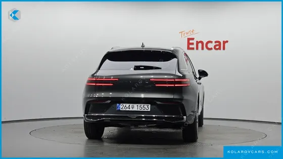 GENESIS GV70 2.5T GASOLINE 2WD