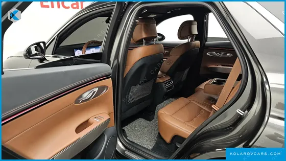 GENESIS GV70 2.5T GASOLINE 2WD