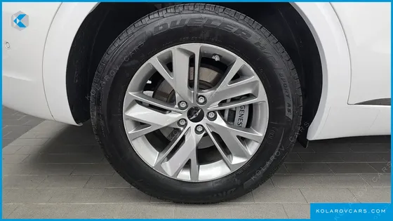 GENESIS GV70 2.5T GASOLINE 2WD