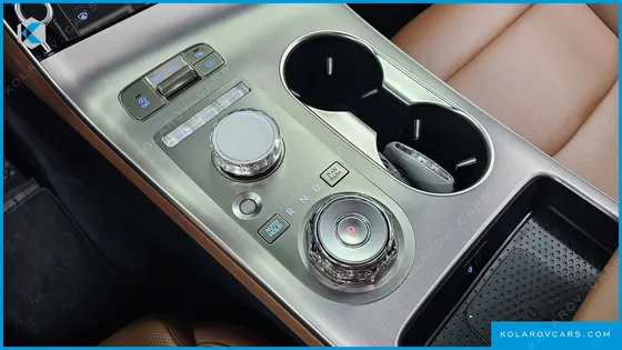 GENESIS GV70 2.5T GASOLINE 2WD