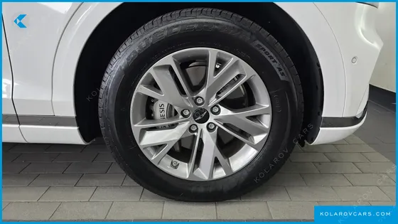 GENESIS GV70 2.5T GASOLINE 2WD